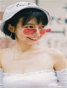 车祸现场女尸爆奶